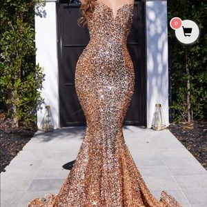 Portia and Scarlett Prom Dress